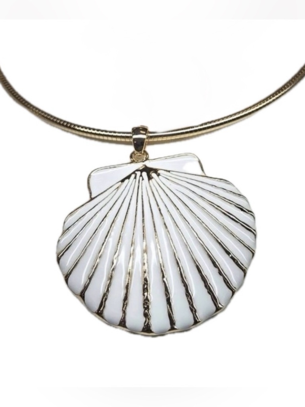 NWT ⚜️🐚⚜️ PIPER K Gold Tone Collar Necklace with Conch Shell Pendant - Picture 5 of 9